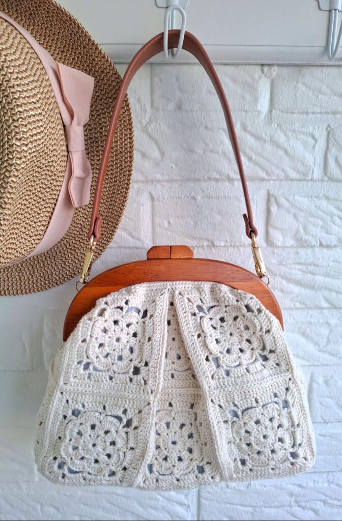 White Flowers Handbag