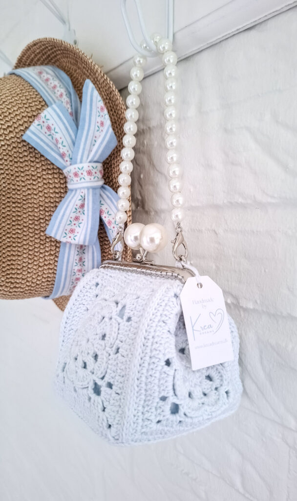 Hæklet Light Blue Bag/Clutch